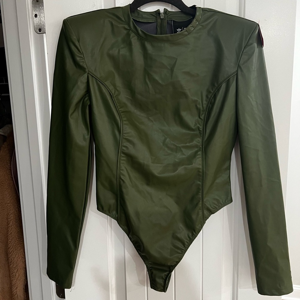 NWT ADIDAS x Ivy Park bodysuit
